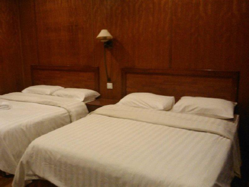 Langgura Baron Resort Pantai Cenang  Bagian luar foto