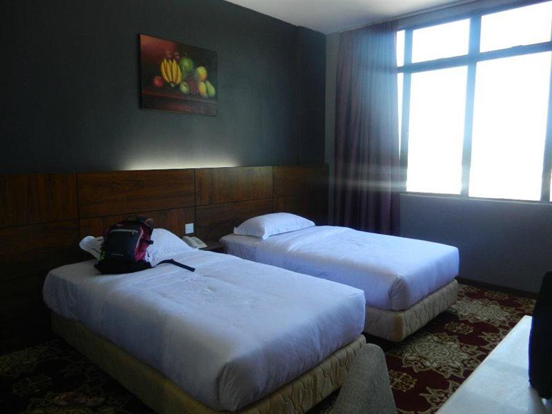 Langgura Baron Resort Pantai Cenang  Bagian luar foto