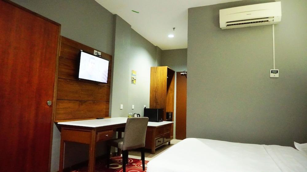 Langgura Baron Resort Pantai Cenang  Bagian luar foto
