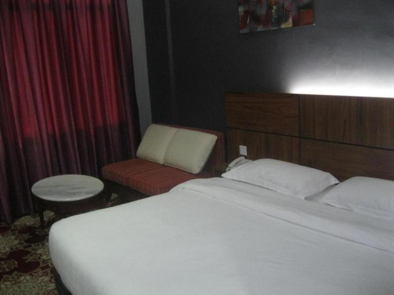Langgura Baron Resort Pantai Cenang  Bagian luar foto