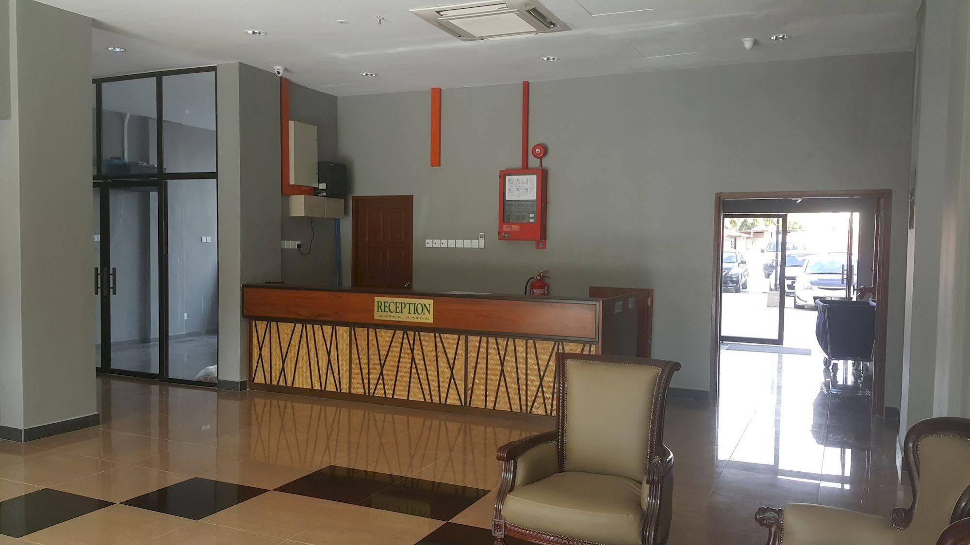 Langgura Baron Resort Pantai Cenang  Bagian luar foto