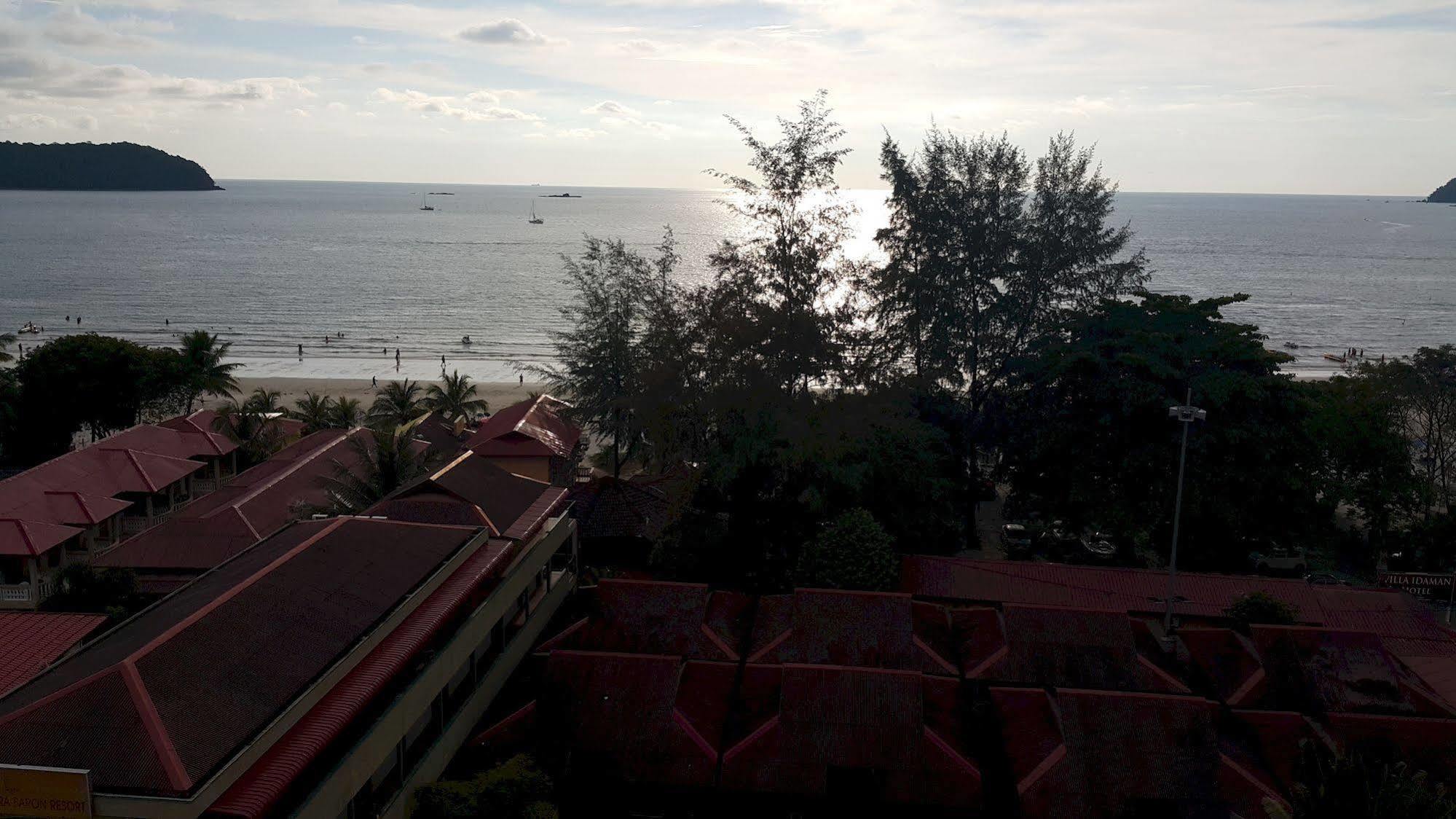 Langgura Baron Resort Pantai Cenang  Bagian luar foto